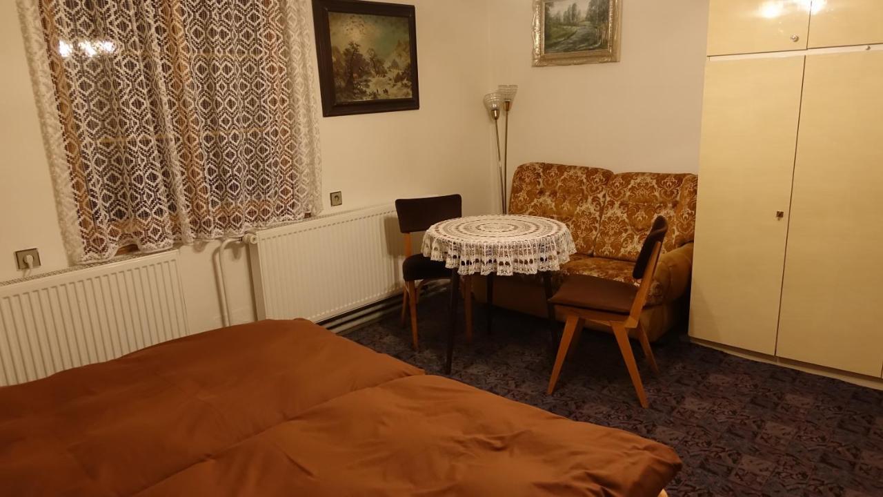 U Pichleru Lodge